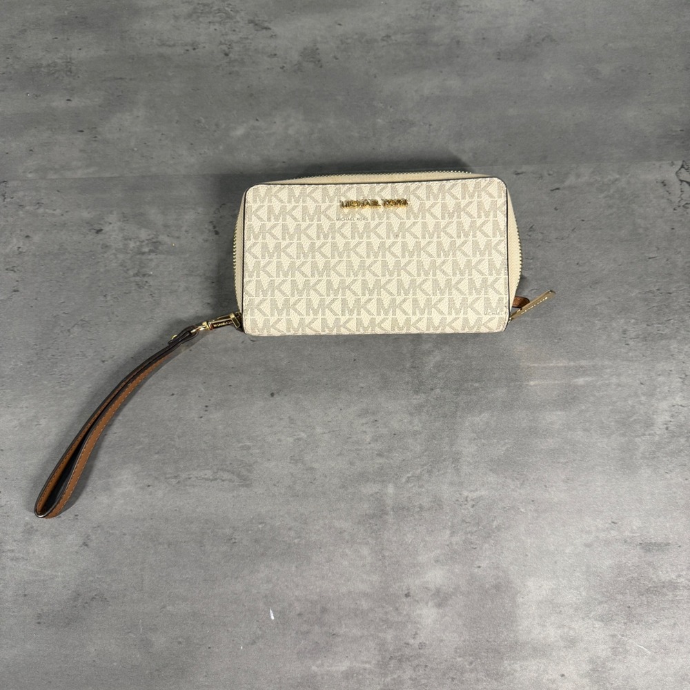Michael Kors Wristlet Wallet Women OS Vanilla MK Logo Jet Set Travel Continental
